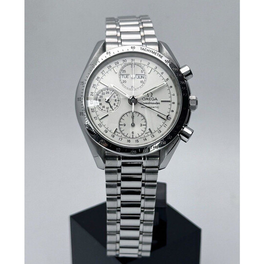 39mm • 1995 Omega Speedmaster Day Date Triple Calendar White Dial